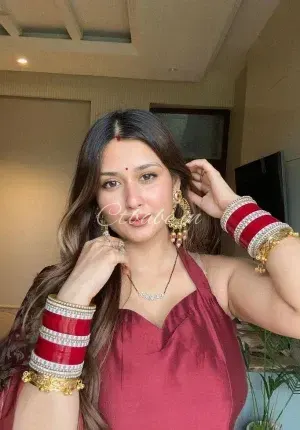 Shivani  Colaba Real Time Photo 1 of 2