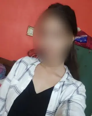 Call girl escort service 92//41//24//83//13 college girl aunty bhabhi all… - Call Girls in Ahmedabad