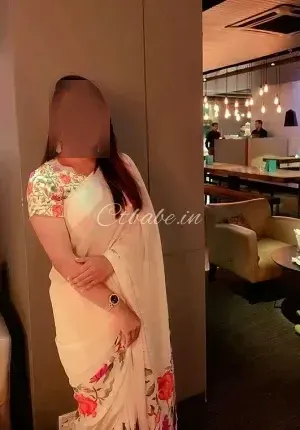 TV Actress Models Escorts South Film Actresses Photo 3 of 4