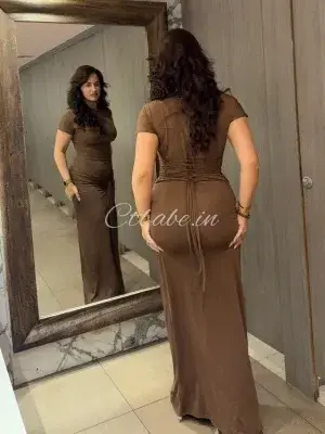 Ahmedabad my self komal sharma home and hotel service available in call  out call - Call Girls in Ahmedabad