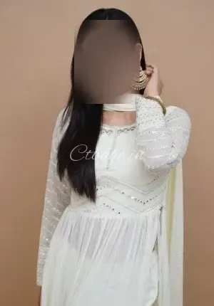 Preeti Sharma  🔰CASH ON DELIVERY🧿HOTEL Photo 2 of 2