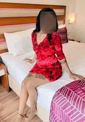 Pallavi  VIP HIGH PROFILE Photo 2 of 4