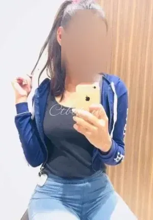 Pooja  Genuine girls room Photo 1 of 1