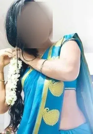 Anamika  Whitefield Kannada girl Photo 1 of 1