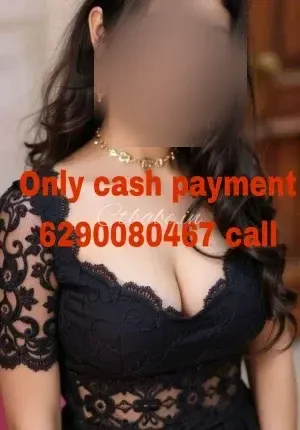 Monika roy MUGHALSARAI  ❤CALL Photo 1 of 1