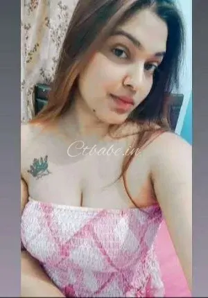 Komal Call Girls in Photo 1 of 1