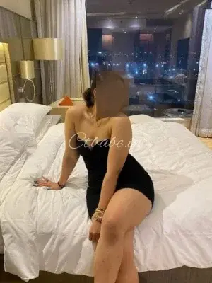 Young CALL GIRLS IN Hauz Khas +91-9205019753 NO.1 ESCORT - Call Girls in Delhi