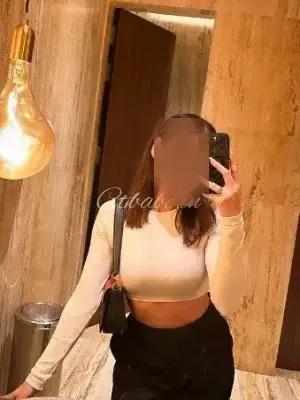 Cash on delivery Facility Call Girls In Call Girls In Delhi Airport Escorts 9990331668 - Call Girls in Delhi
