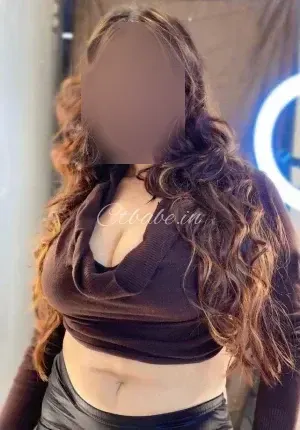 Nisha Roy  VIP CALL GIRL Photo 2 of 3