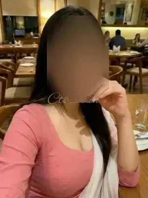 Call Girls In Terminal 1 IGI Airport Metro 9911558886 YOUNG {{HIGH-CLASS - Call Girls in Delhi
