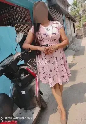 Priya  Call girl full Photo 1 of 1