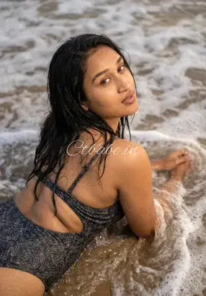 Anamika  Call An Message Photo 1 of 1