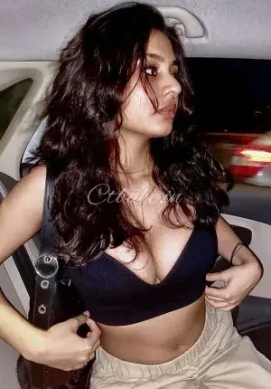 Ruhi Singh  100% Cash Payment Photo 3 of 4
