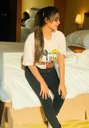 Mahi Mumbai Call Girls Photo 3 of 4