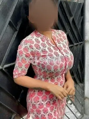 Low rate Shivangi Scott full hard full shape cash payment - Call Girls in Gwalior