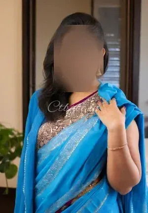 Divya btm Only high quality Photo 1 of 1